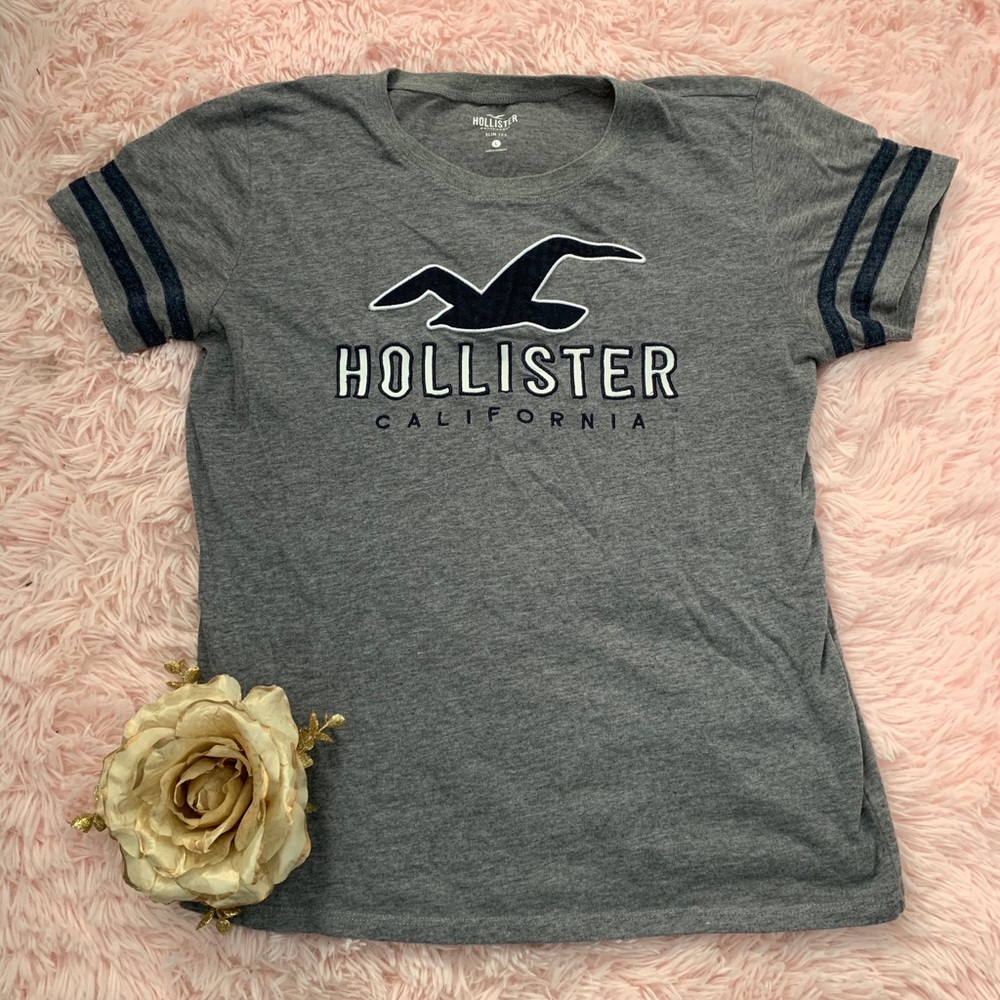 Hollister slim tee